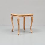 1083 8224 LAMP TABLE